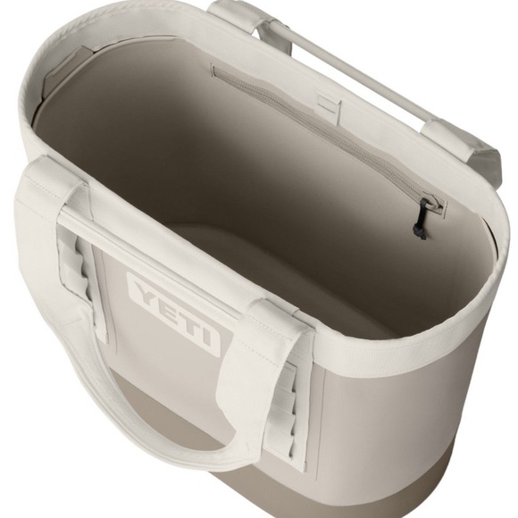 YETI Camino 35 Carryall 2.0 Bag NWT - Picture 4 of 8